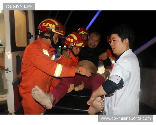 “生死瞬间：赛场紧急救援背后的奇迹”，生死时速紧急救护纪录片